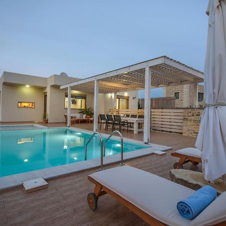 Golden Sky Villa Kamilárion Eksteriør bilde